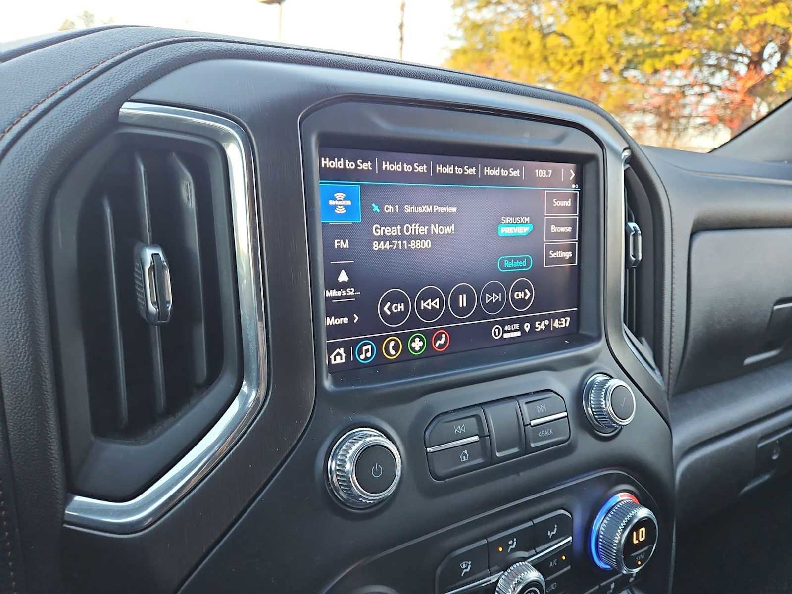 Used 2021 GMC Sierra 1500 AT4 image 29