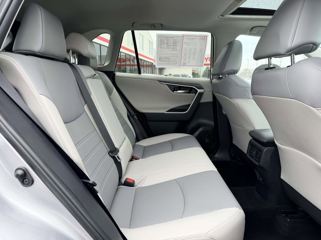 Certified 2021 Toyota RAV4 Limited image 14