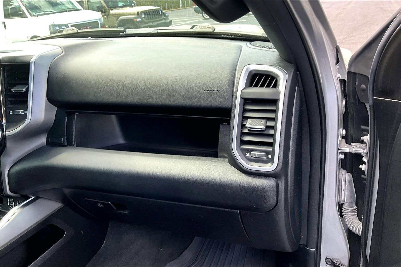 Used 2021 RAM 1500 Big Horn image 27