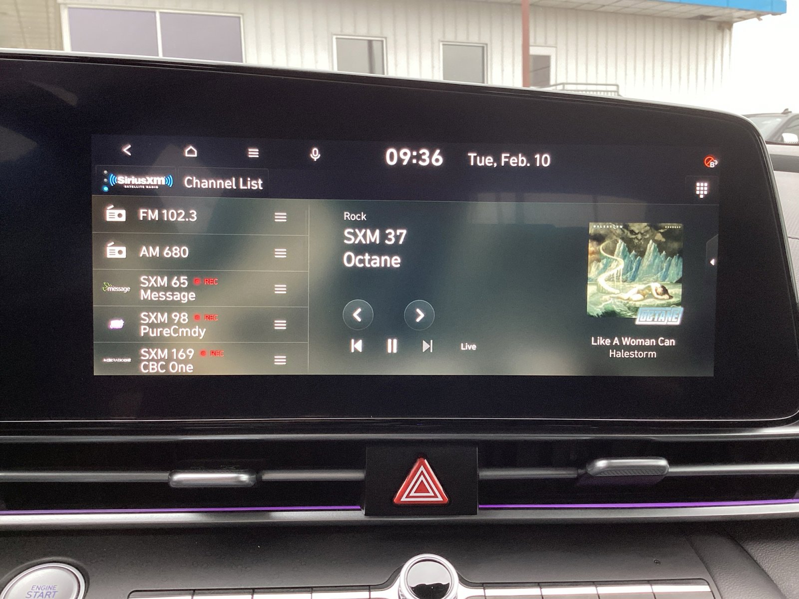 Used 2024 Hyundai Elantra SEL image 21