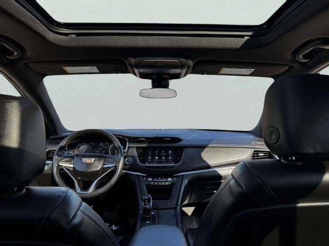 Used 2024 Cadillac XT6 Luxury w/ LPO, Floor Liner Package FWD image 44
