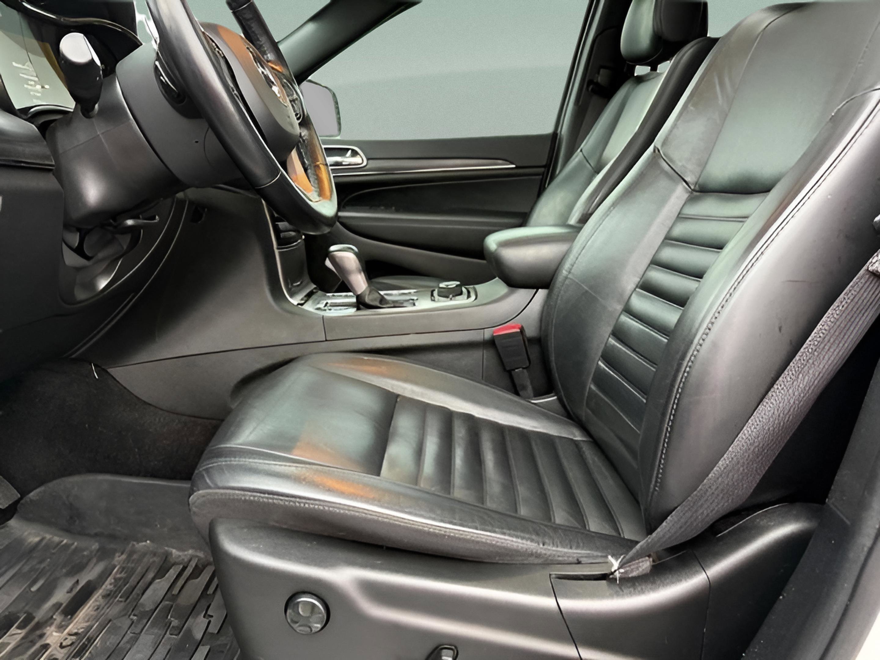 Used 2021 Jeep Grand Cherokee Limited X image 20