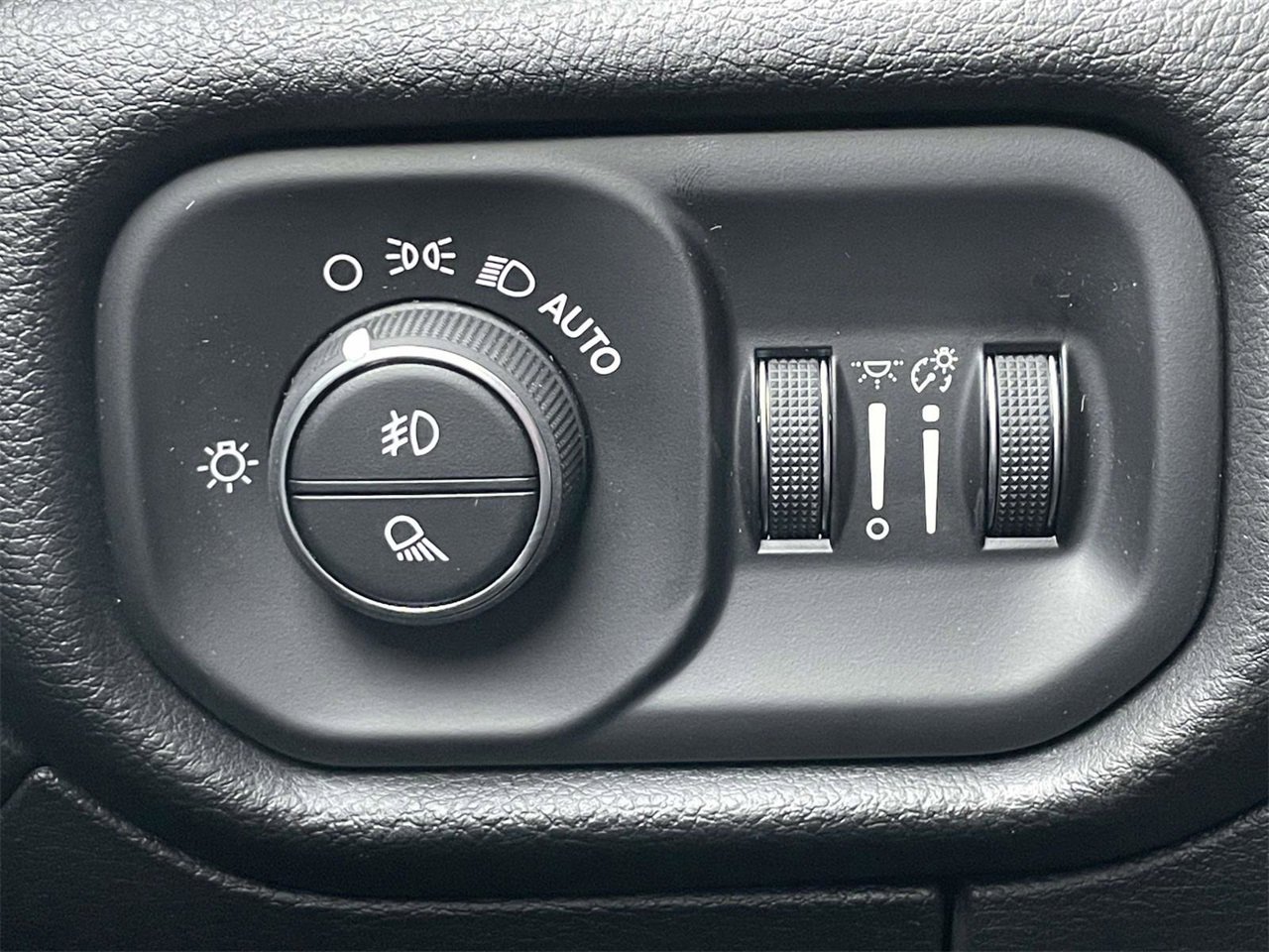 New 2026 RAM 1500 Big Horn image 12