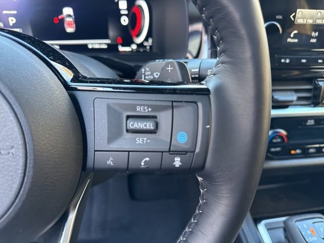 Used 2024 Nissan Pathfinder Platinum w/ Cargo Package image 22