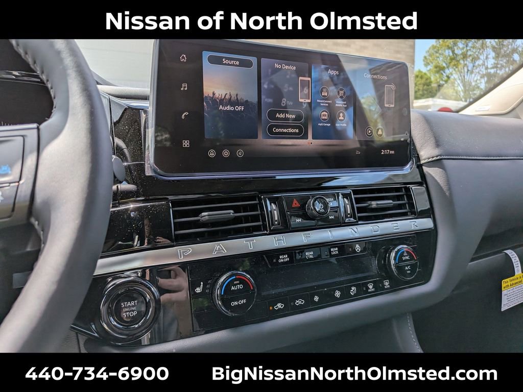 New 2026 Nissan Pathfinder SL w/ SL Premium Package AWD/4WD image 16