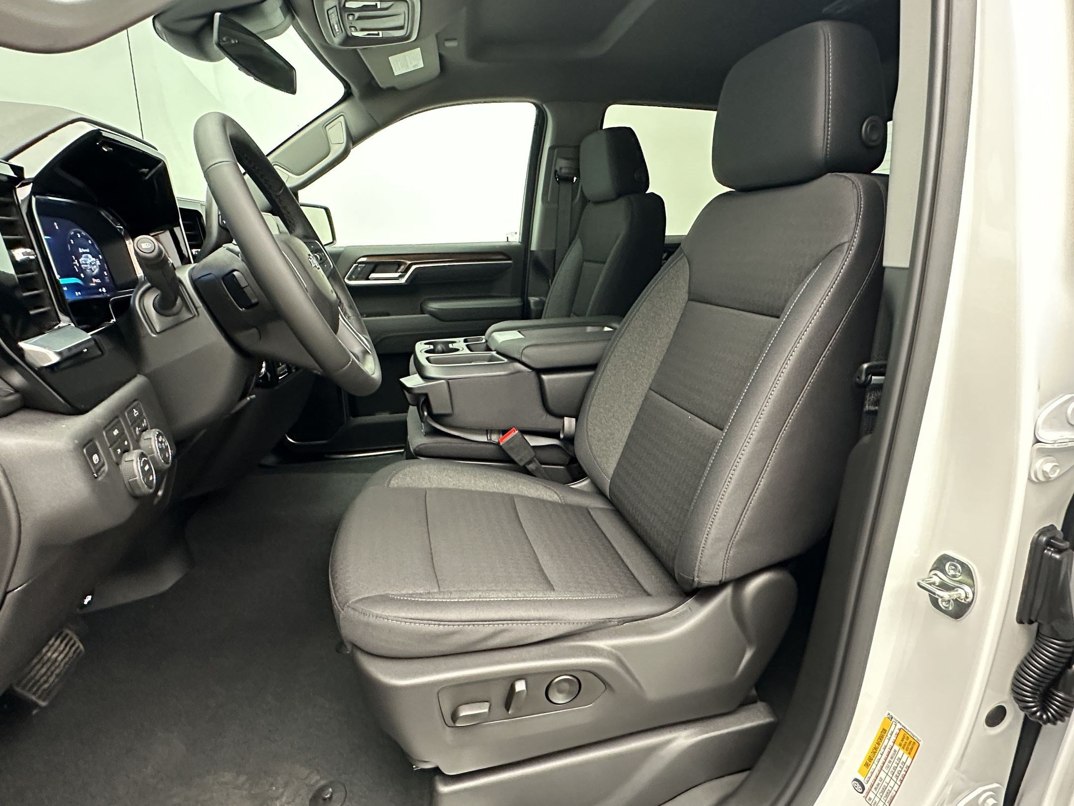 New 2026 Chevrolet Silverado 1500 RST w/ RST Select Package AWD/4WD image 5