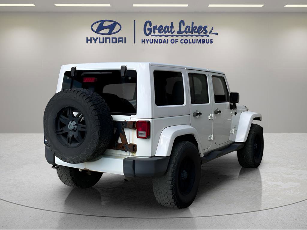 Used 2016 Jeep Wrangler Unlimited Sahara w/ Connectivity Group image 5