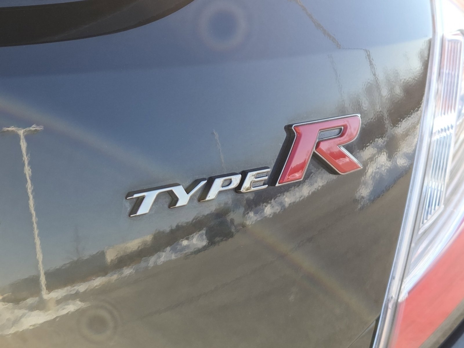 Used 2018 Honda Civic Type R image 10