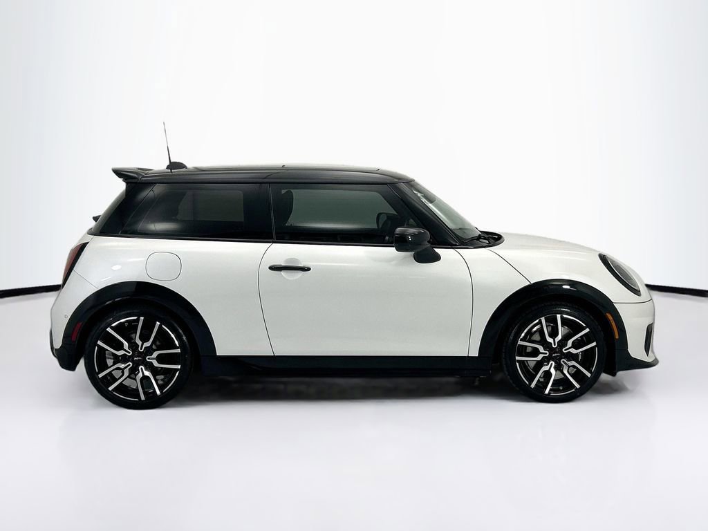 New 2026 MINI Cooper S image 4