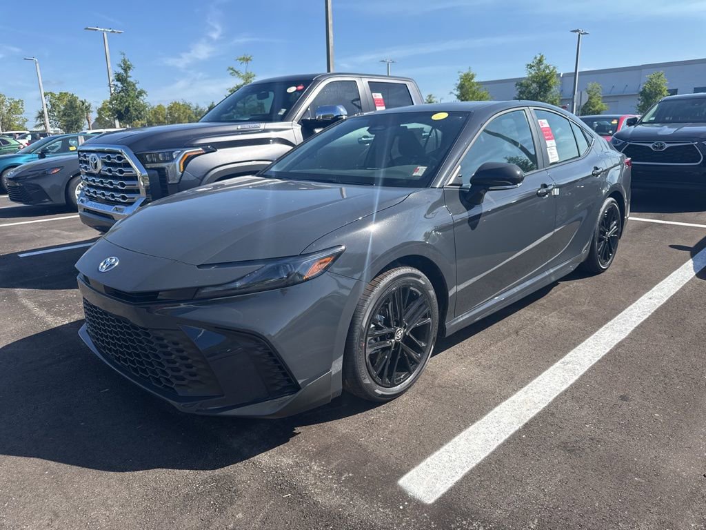 New 2026 Toyota Camry SE FWD image 1