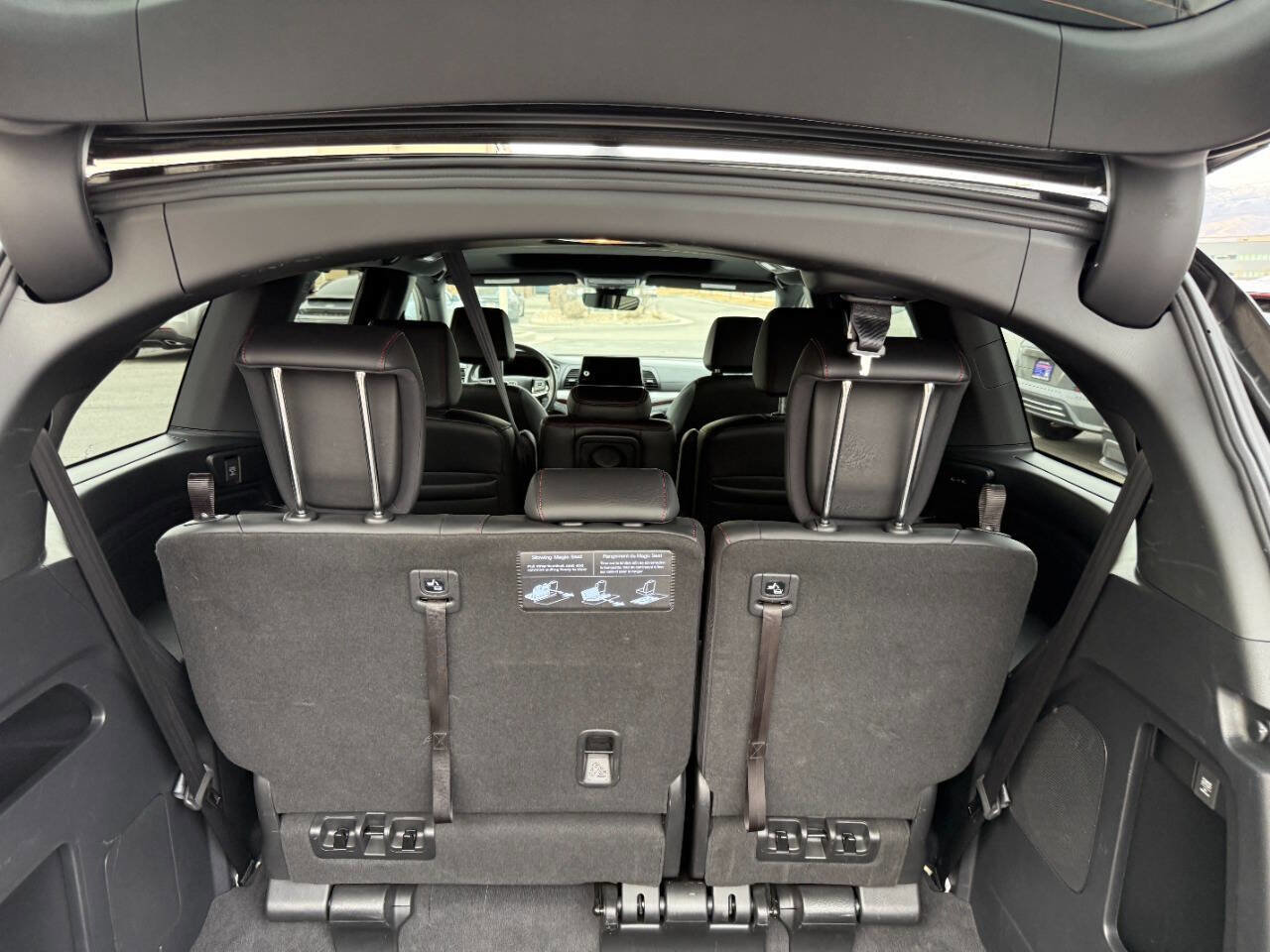 Used 2025 Honda Odyssey Sport-L image 25