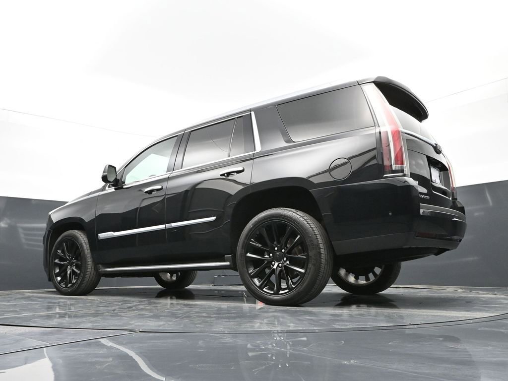 Used 2020 Cadillac Escalade Luxury image 42