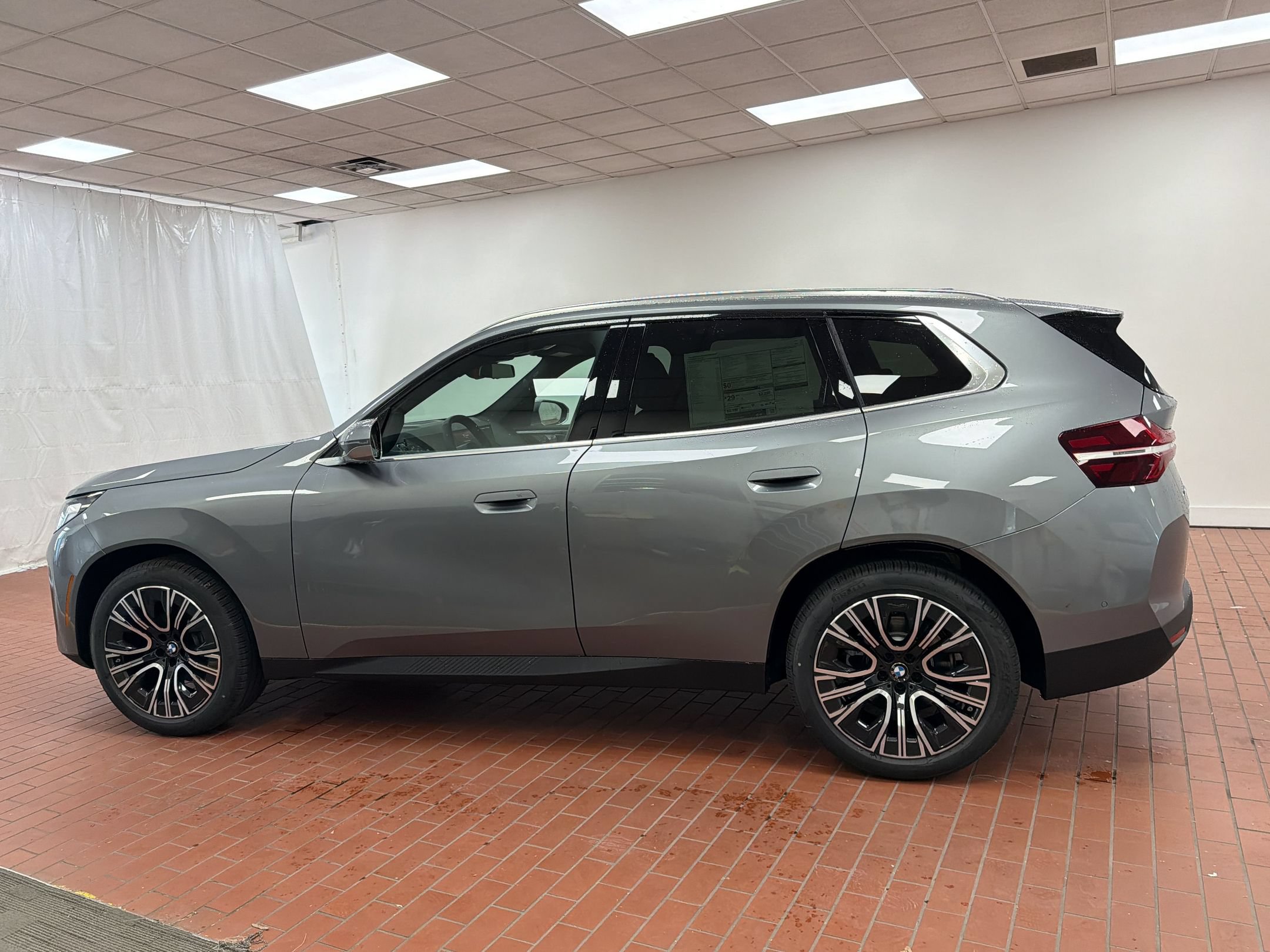 Used 2026 BMW X3 xDrive30i w/ Convenience Package AWD/4WD image 2