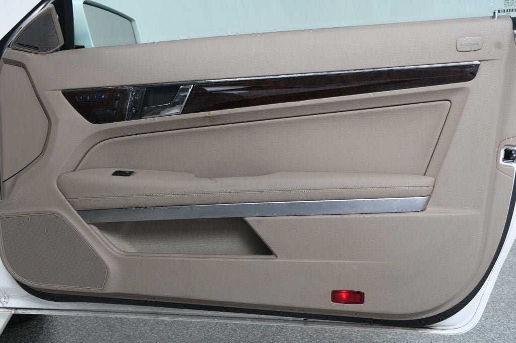Used 2011 Mercedes-Benz E 550 Cabriolet image 30