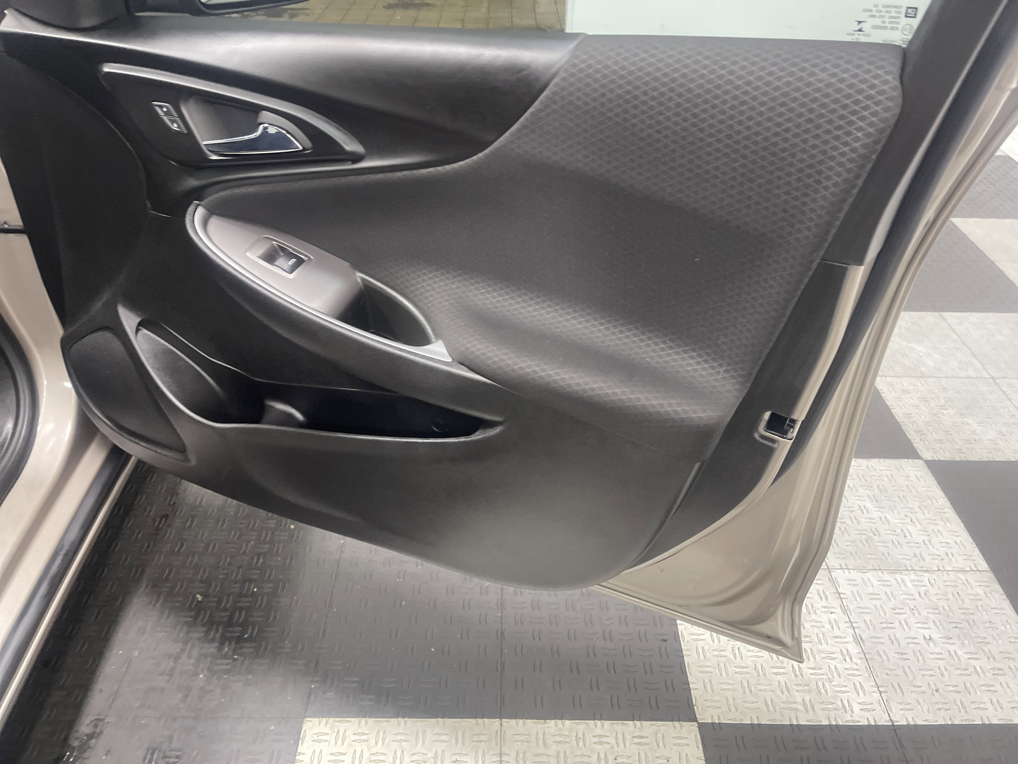 Used 2023 Chevrolet Malibu LS w/ LPO, Floor Liner Package image 23