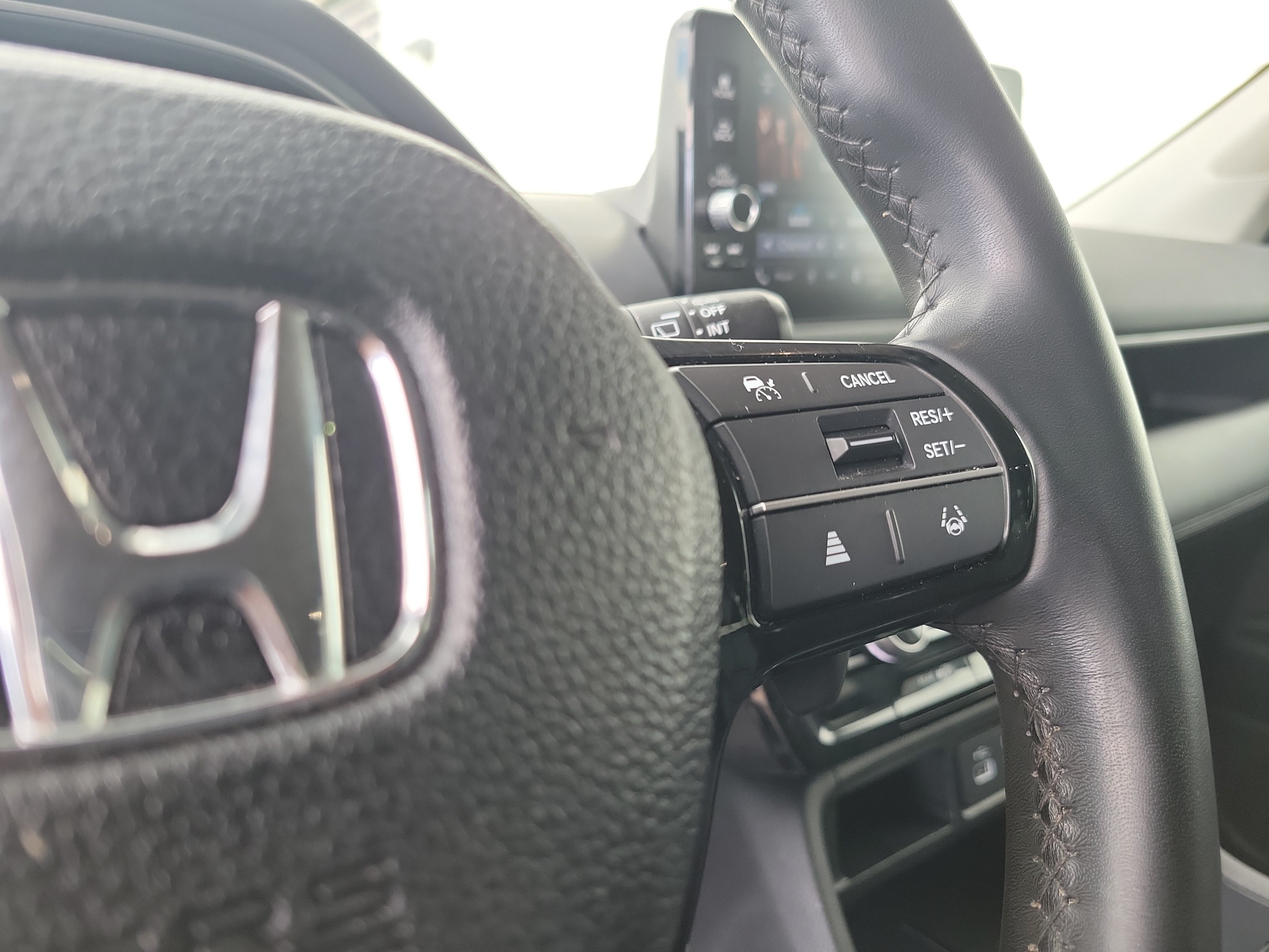 Used 2024 Honda Pilot EX-L image 27