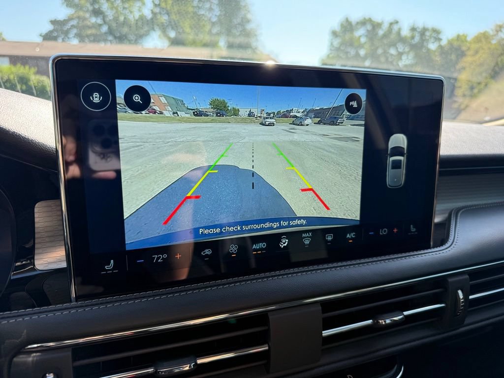 Used 2025 Lincoln Corsair AWD image 20