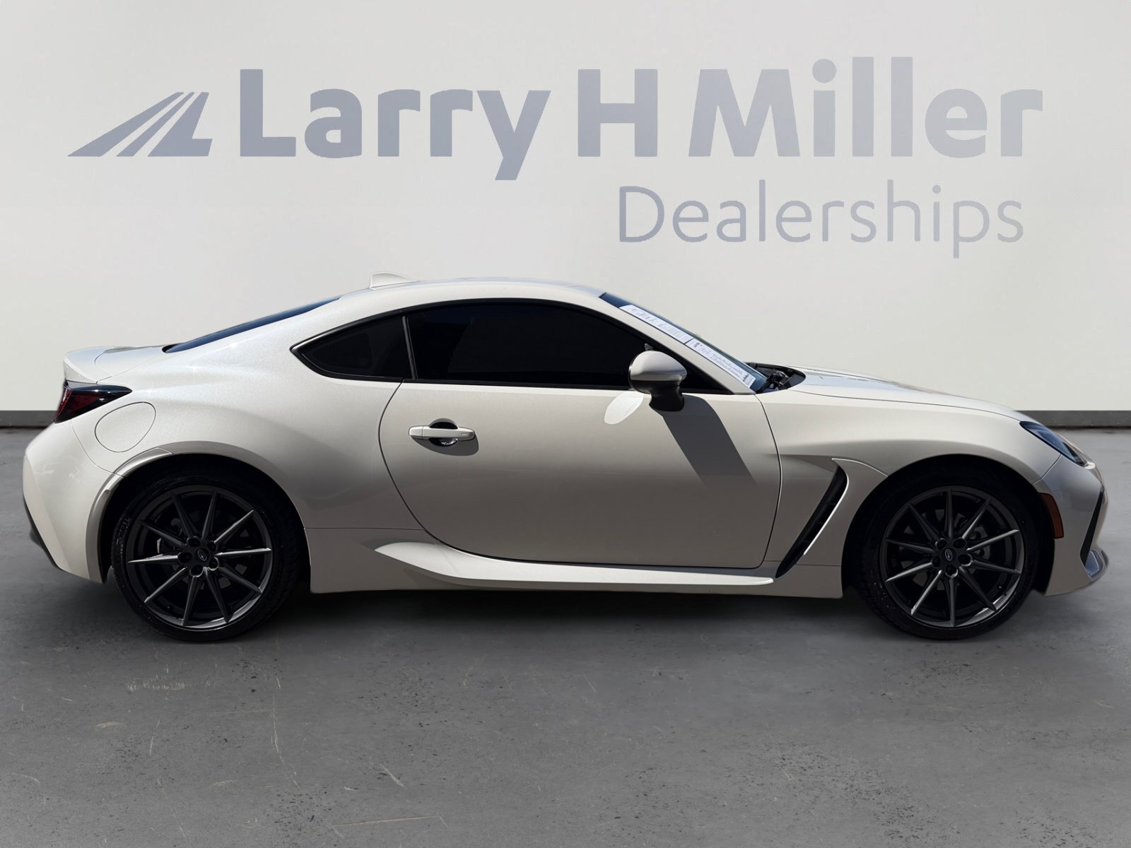 Used 2023 Subaru BRZ Limited RWD image 6