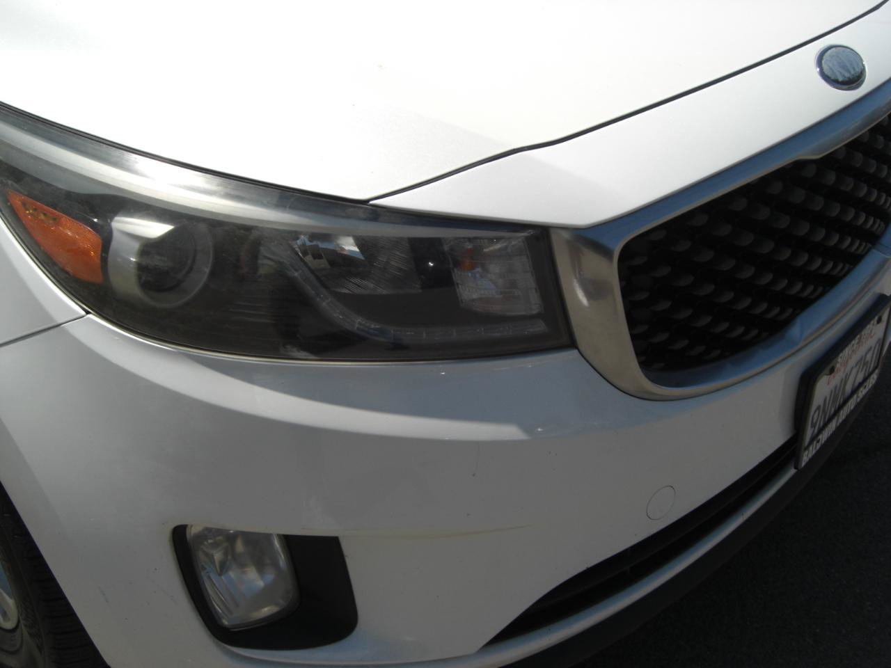 Used 2015 Kia Sedona EX FWD image 19