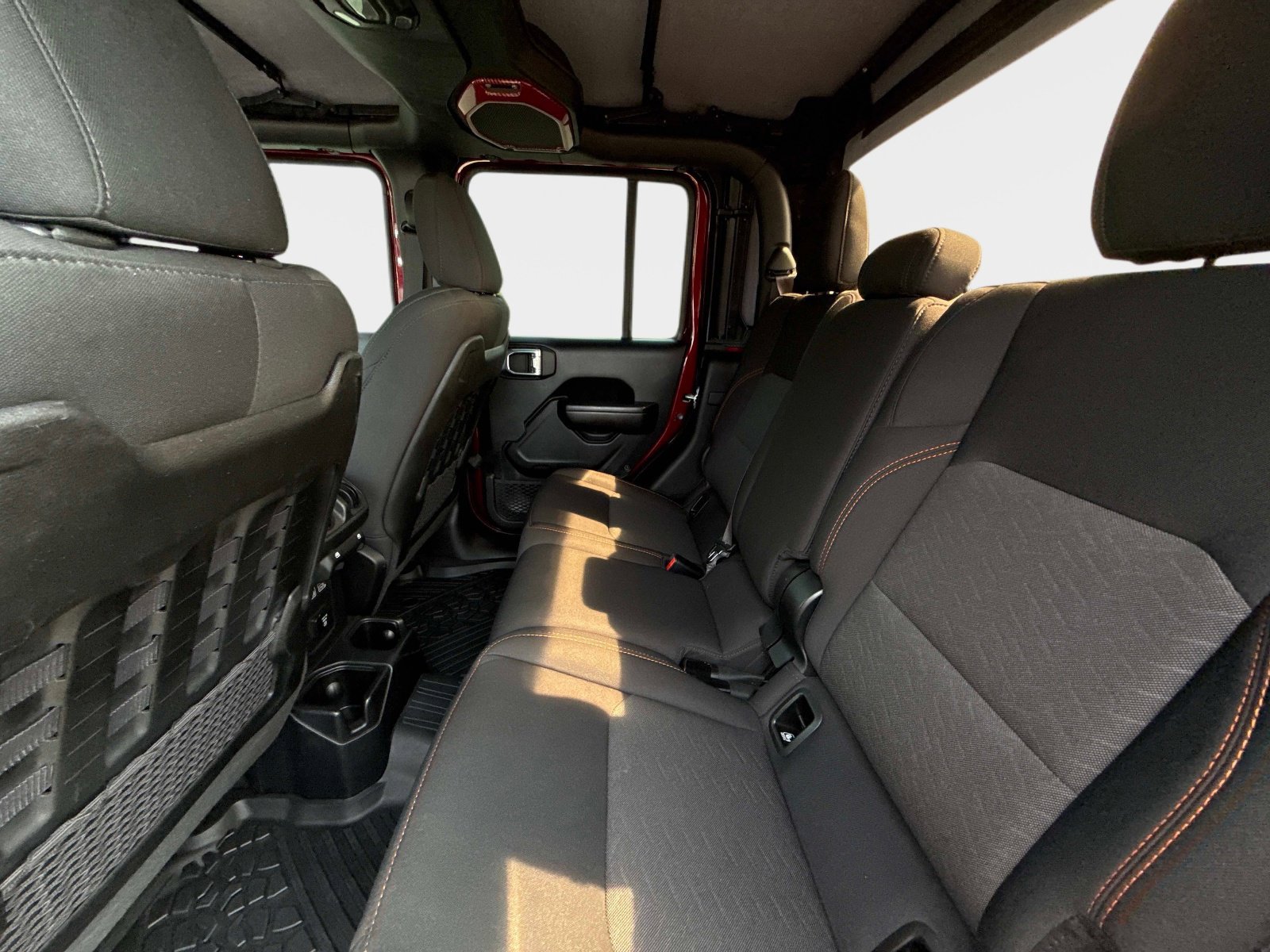 Used 2021 Jeep Gladiator Mojave AWD/4WD image 16