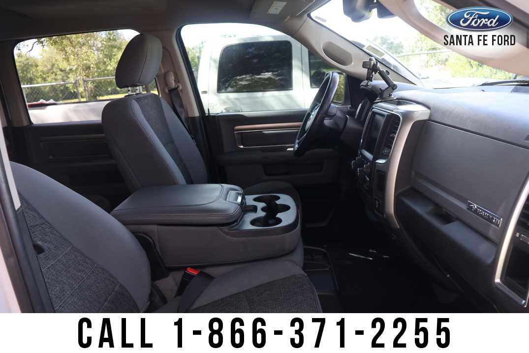 Used 2019 RAM 1500 Big Horn RWD image 28