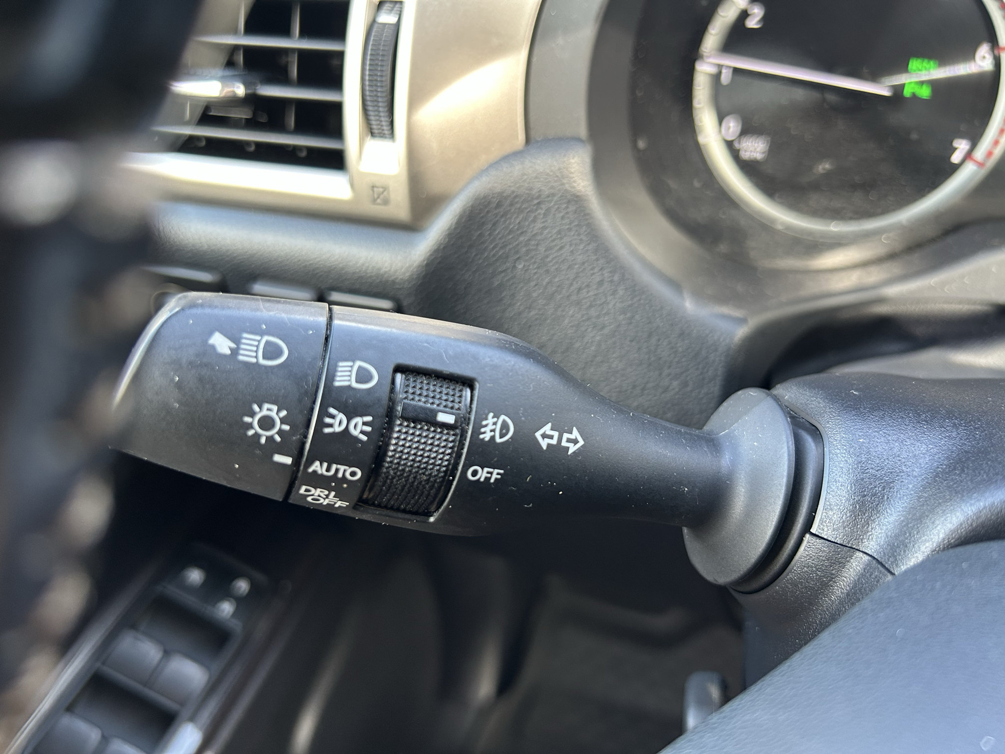 Used 2020 Lexus GX 460 Premium w/ Premium Package AWD/4WD image 17
