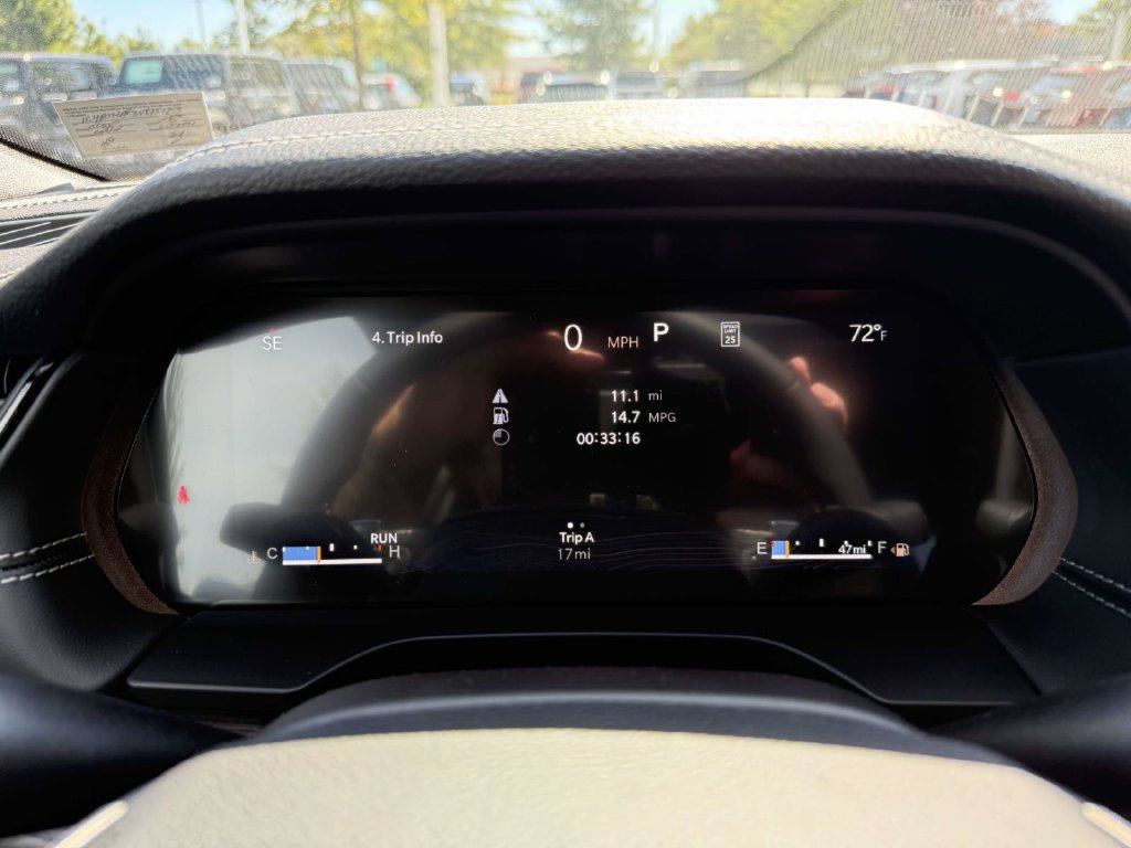New 2027 Jeep Grand Cherokee Altitude AWD/4WD image 25