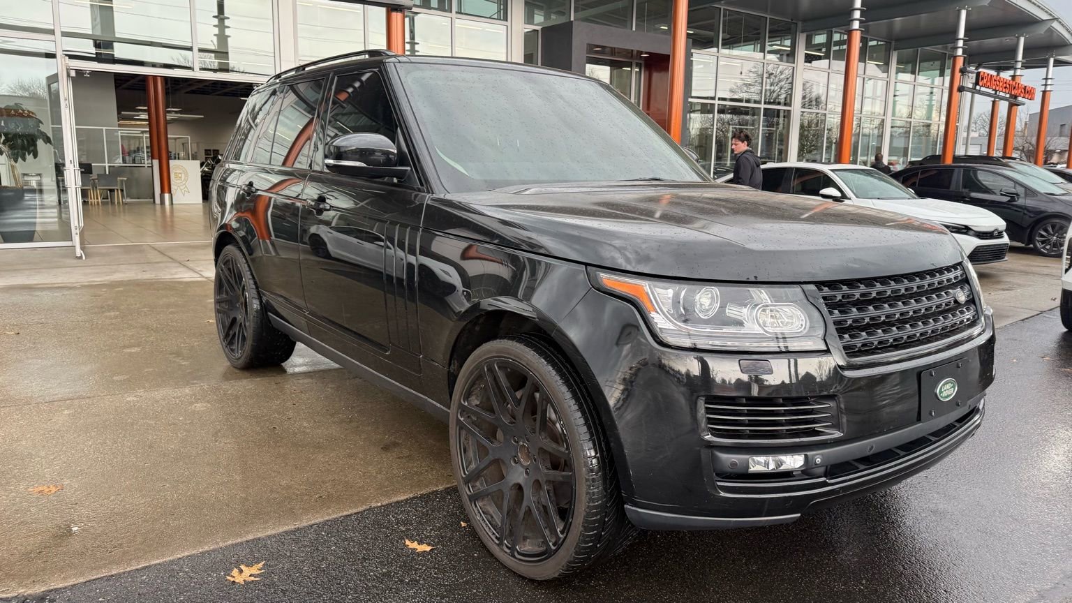 Used 2013 Land Rover Range Rover HSE image 3