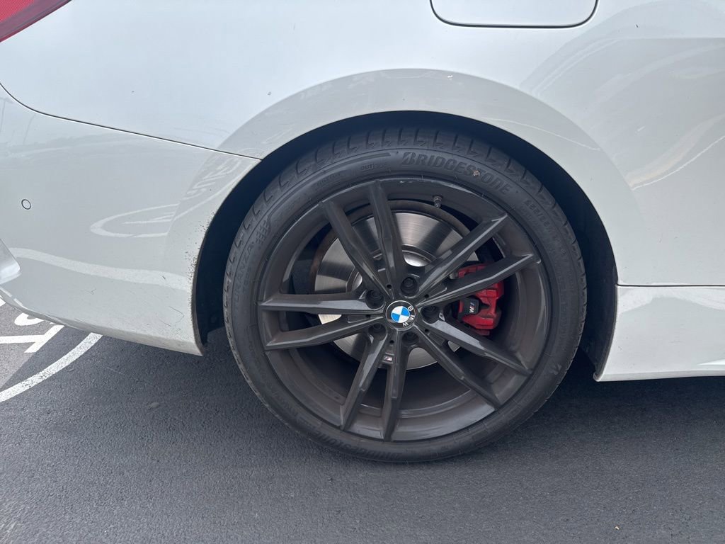 Used 2021 BMW M440i Convertible w/ Premium Package image 4