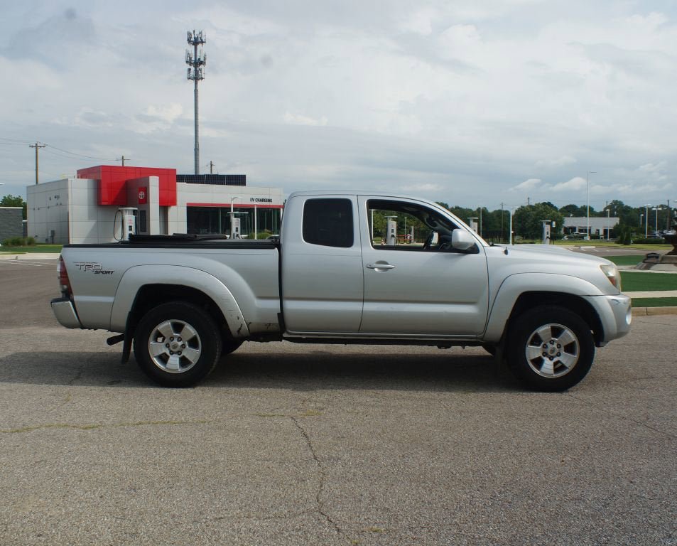 Used 2009 Toyota Tacoma PreRunner RWD image 14