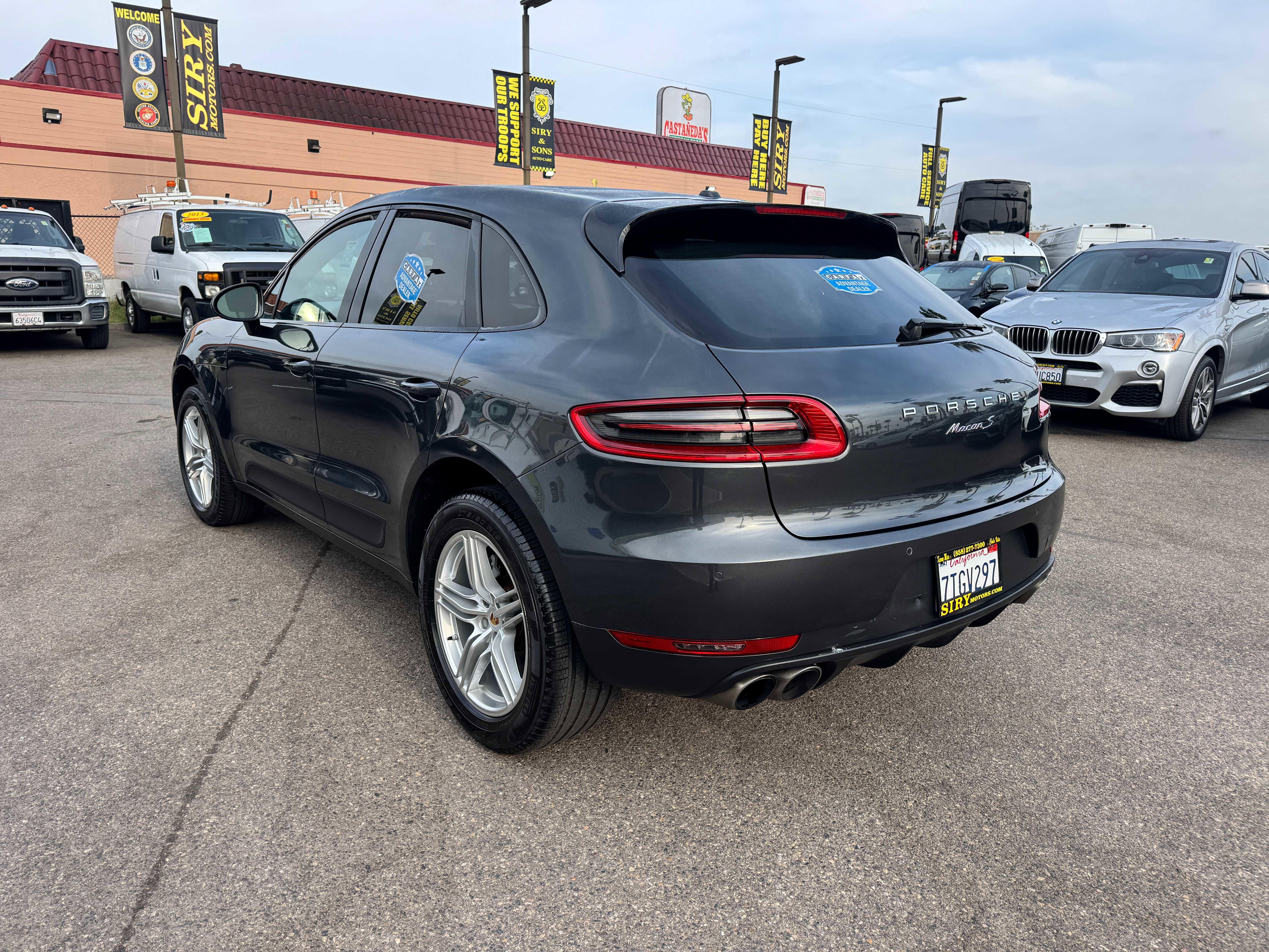 Used 2017 Porsche Macan S AWD/4WD image 5