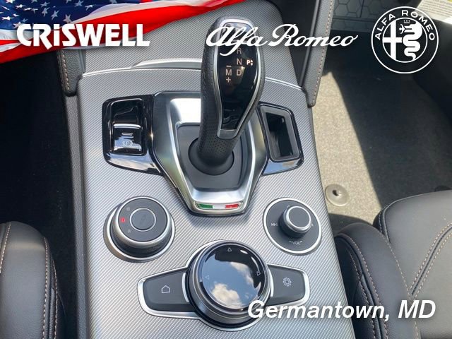 New 2025 Alfa Romeo Stelvio Sprint image 34