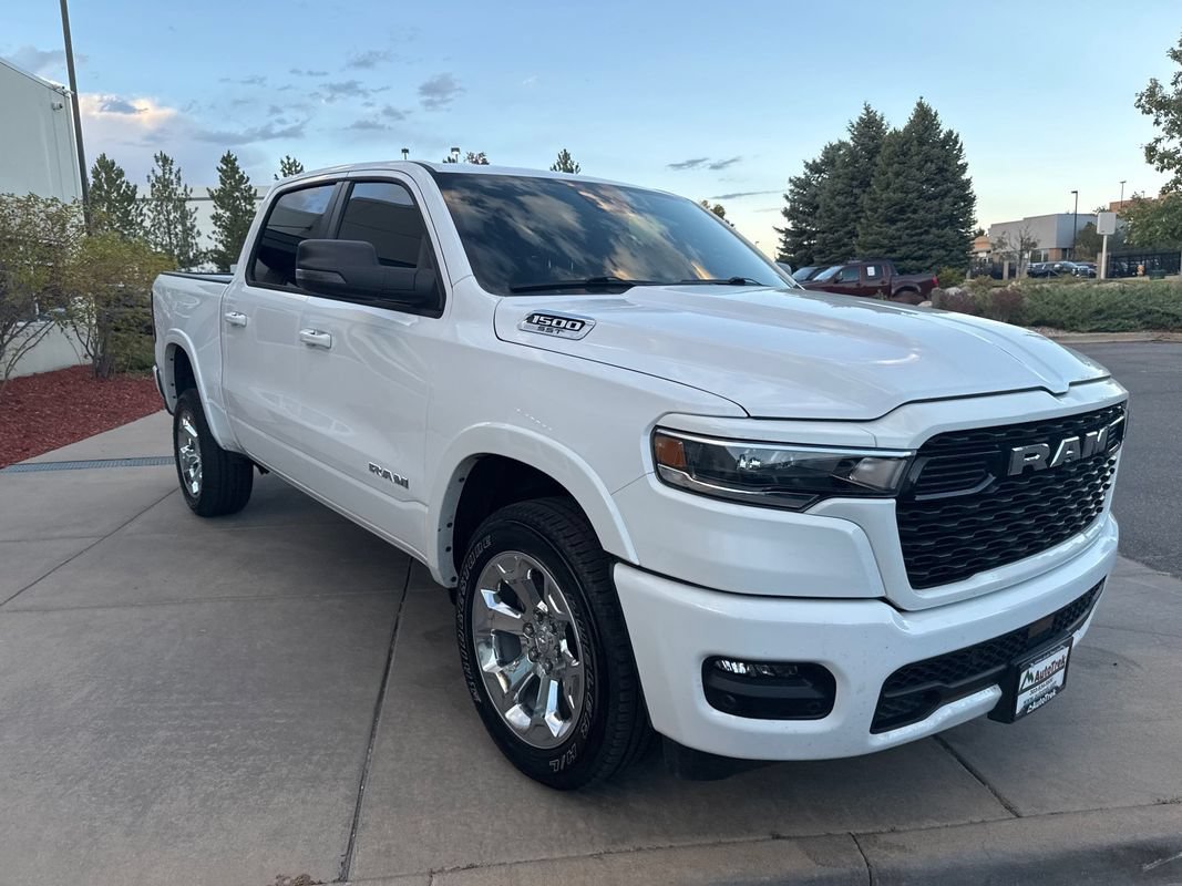 Used 2025 RAM 1500 Big Horn AWD/4WD image 5