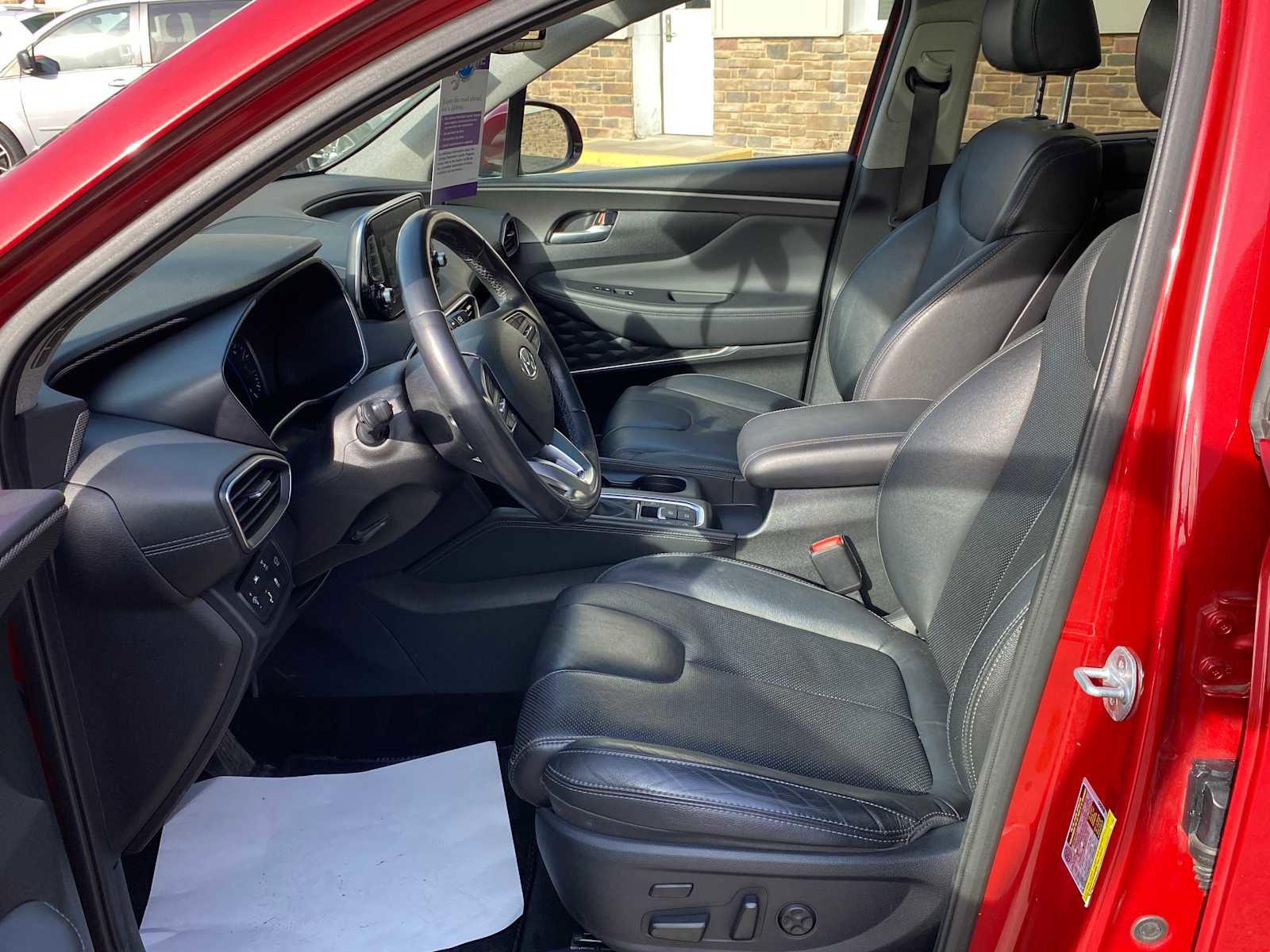 Used 2019 Hyundai Santa Fe AWD image 10