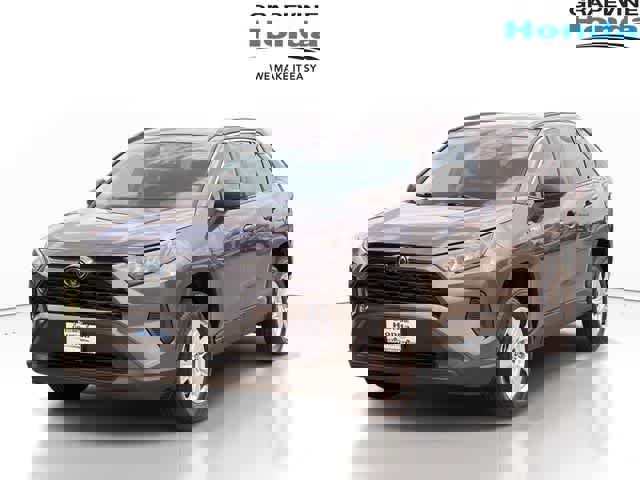 Used 2021 Toyota RAV4 LE AWD/4WD image 1