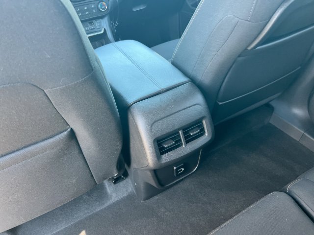 Used 2018 GMC Terrain SLE FWD image 23