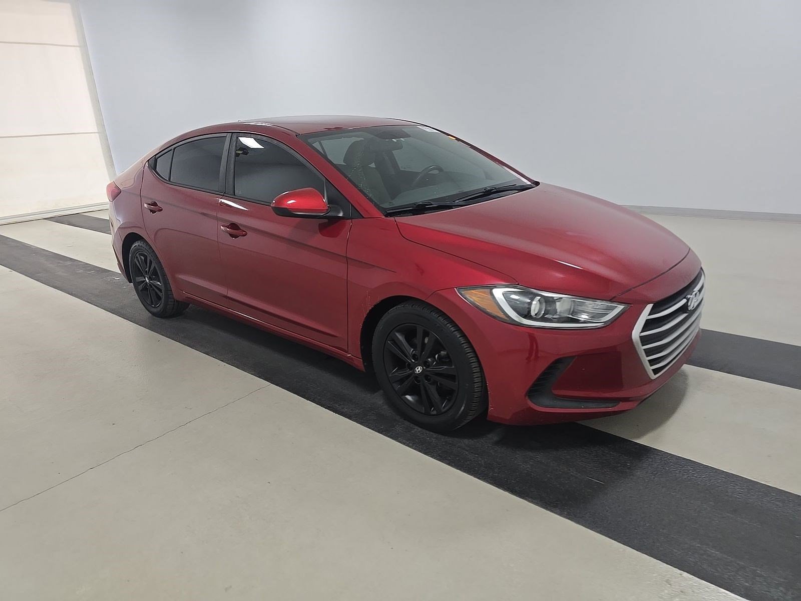Used 2018 Hyundai Elantra SEL FWD image 4