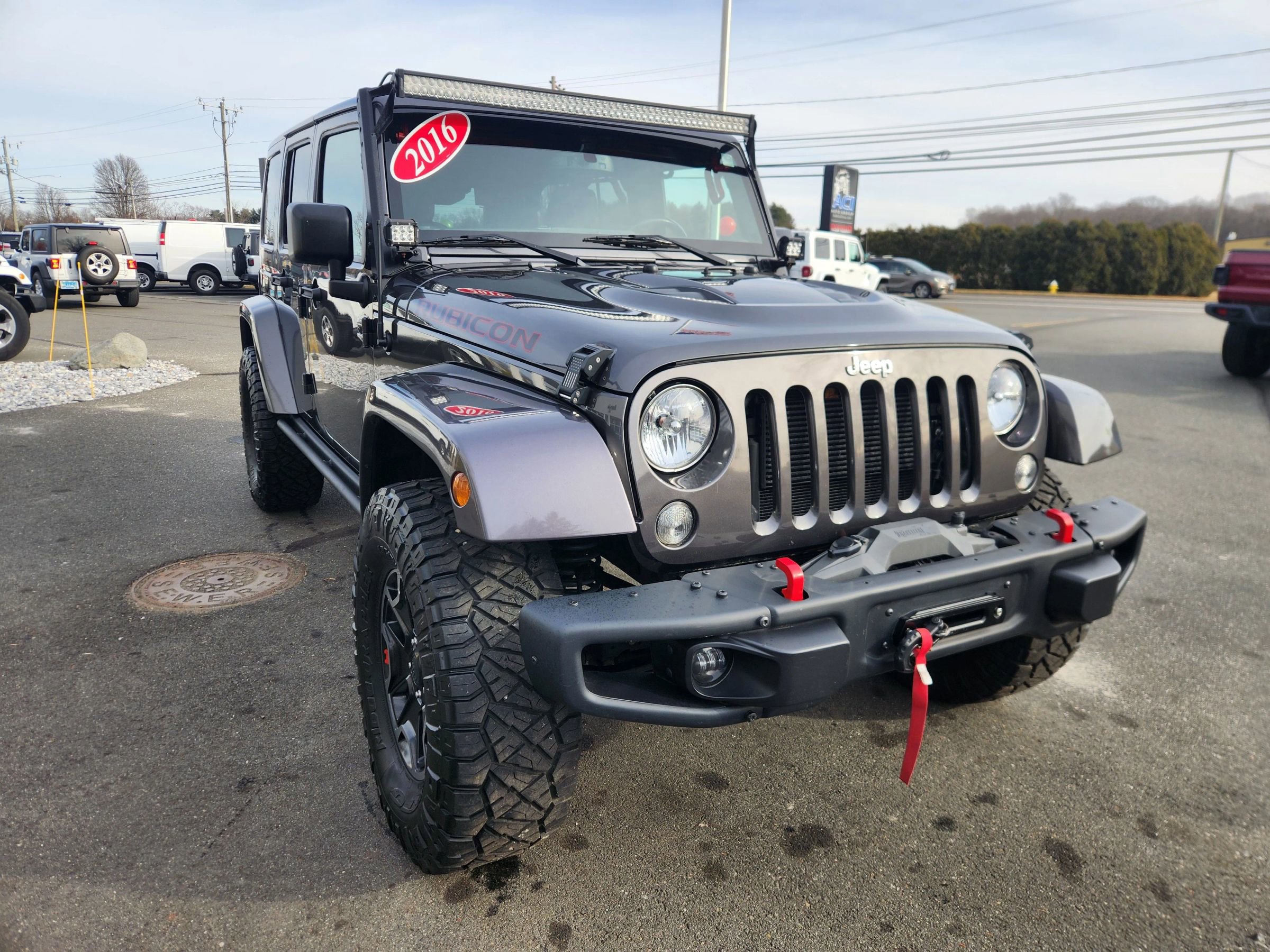 Used 2016 Jeep Wrangler Unlimited Rubicon image 21
