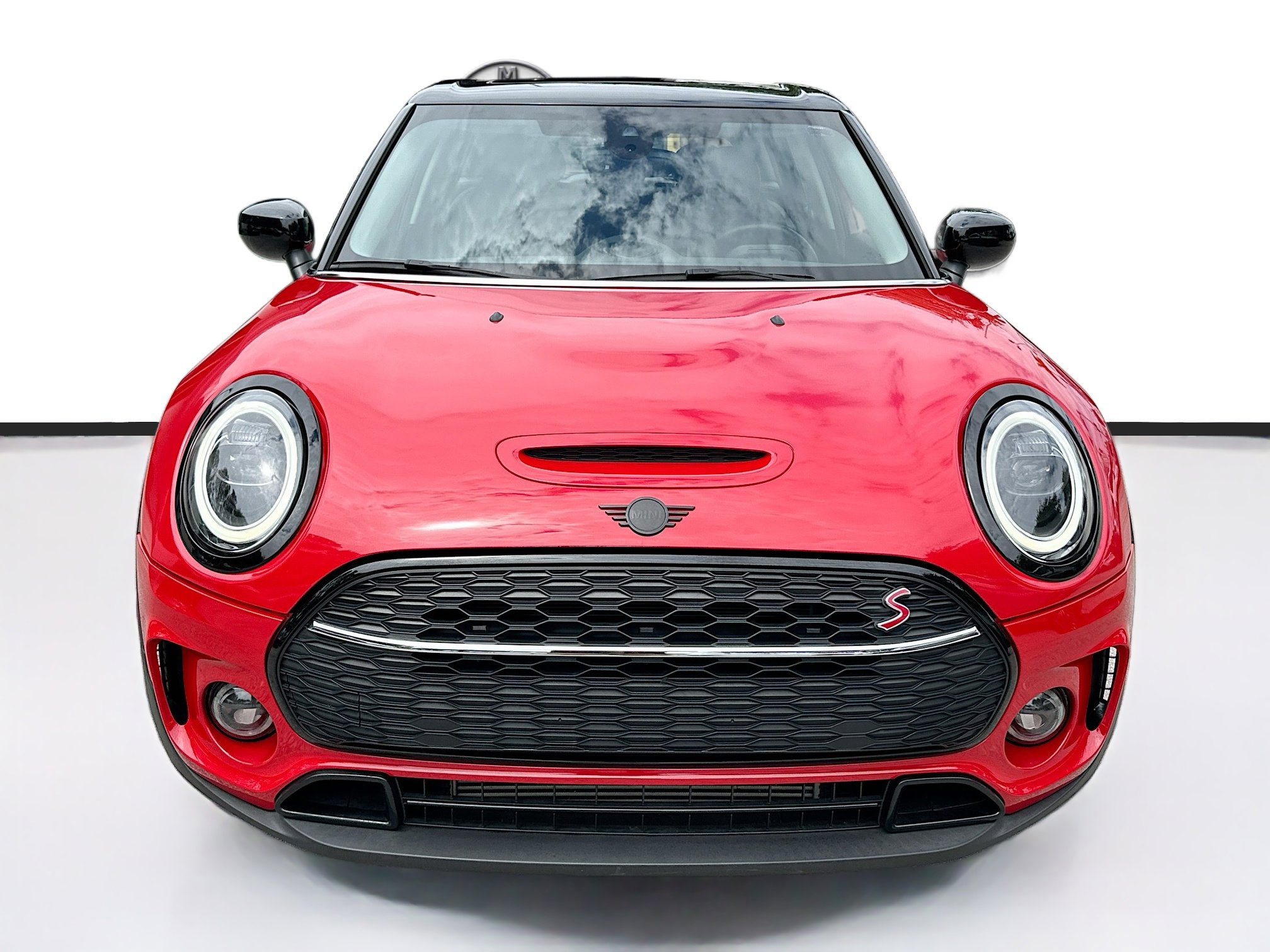 Used 2024 MINI Cooper Clubman S image 2