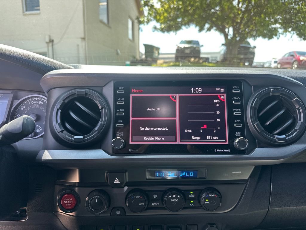 Used 2021 Toyota Tacoma TRD Off-Road w/ Technology Package AWD/4WD image 17