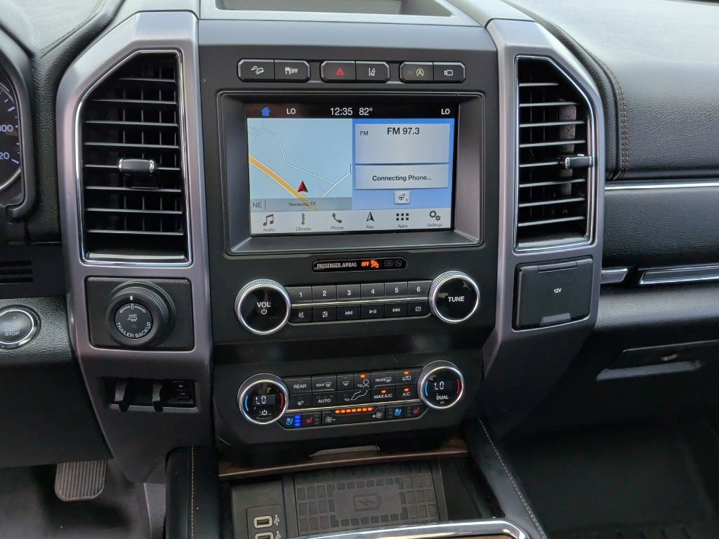 Used 2019 Ford Expedition Platinum image 27