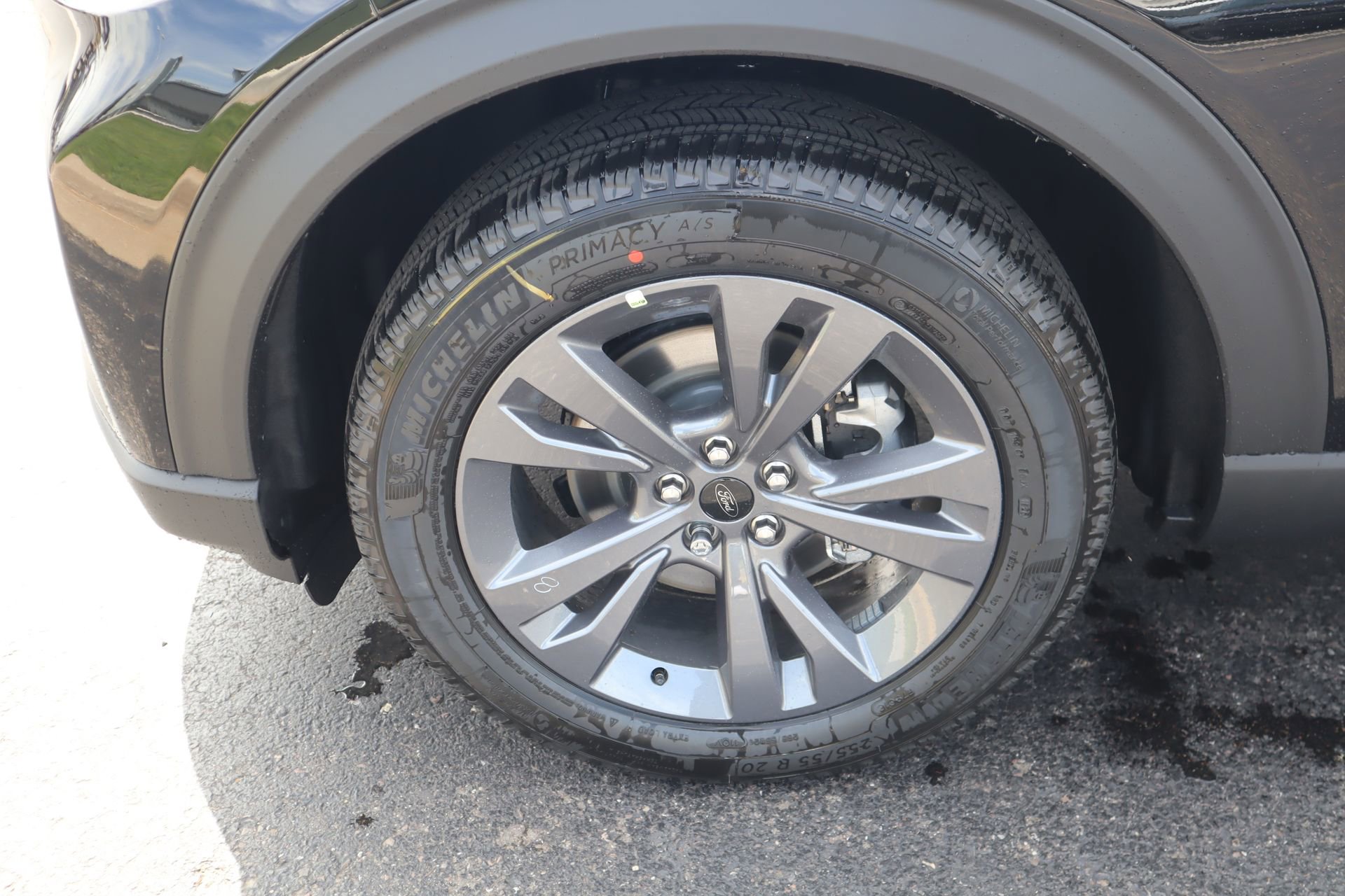 New 2026 Ford Explorer Active image 18