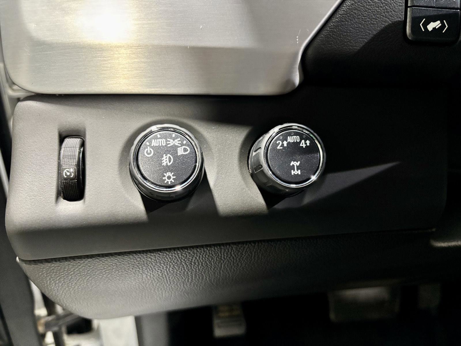 Used 2019 GMC Yukon XL SLT image 28