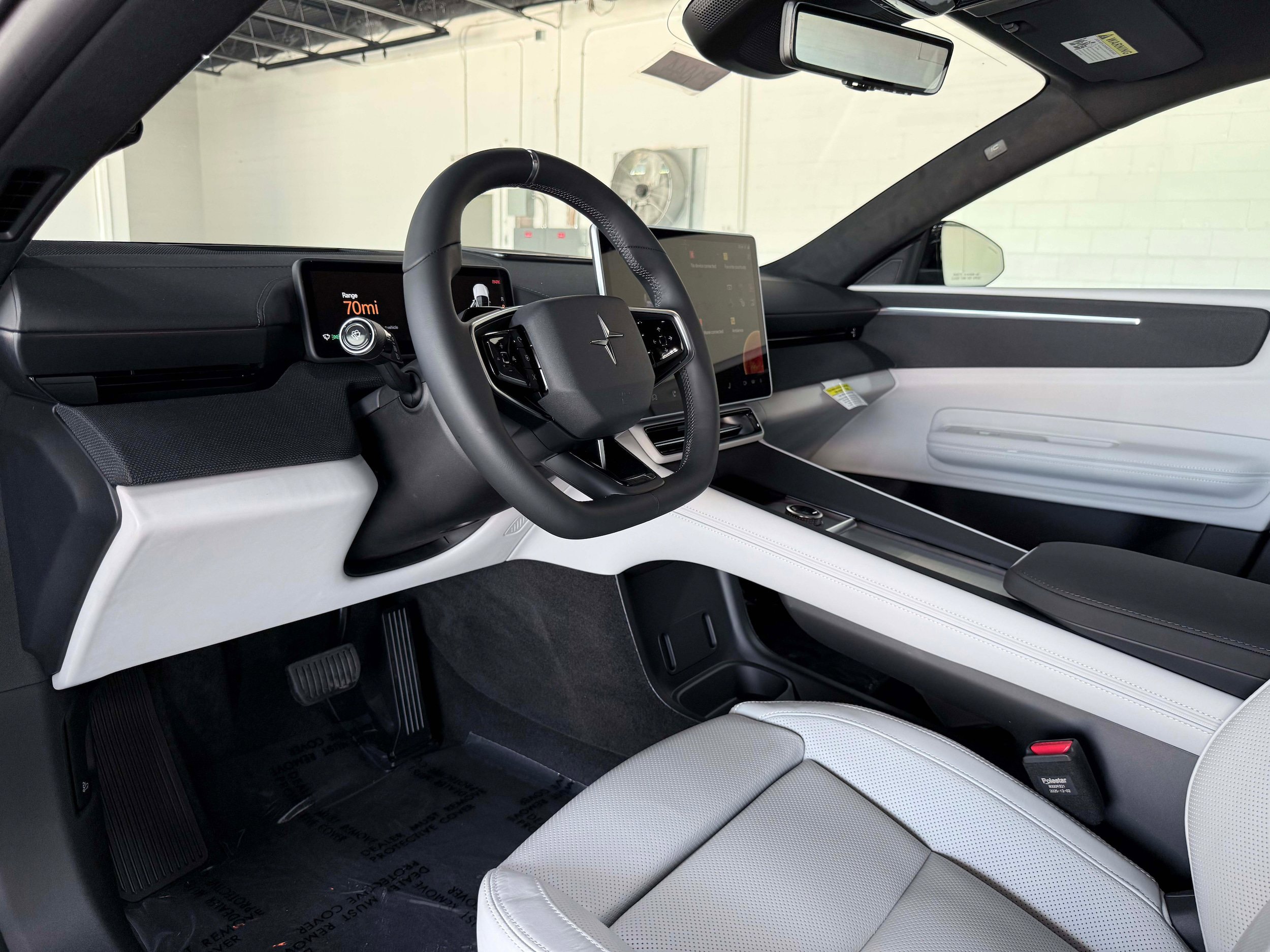 New 2026 Polestar Polestar 4 w/ Performance Pack AWD/4WD image 12