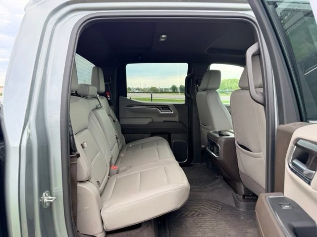 Certified 2023 Chevrolet Silverado 1500 LTZ AWD/4WD image 9