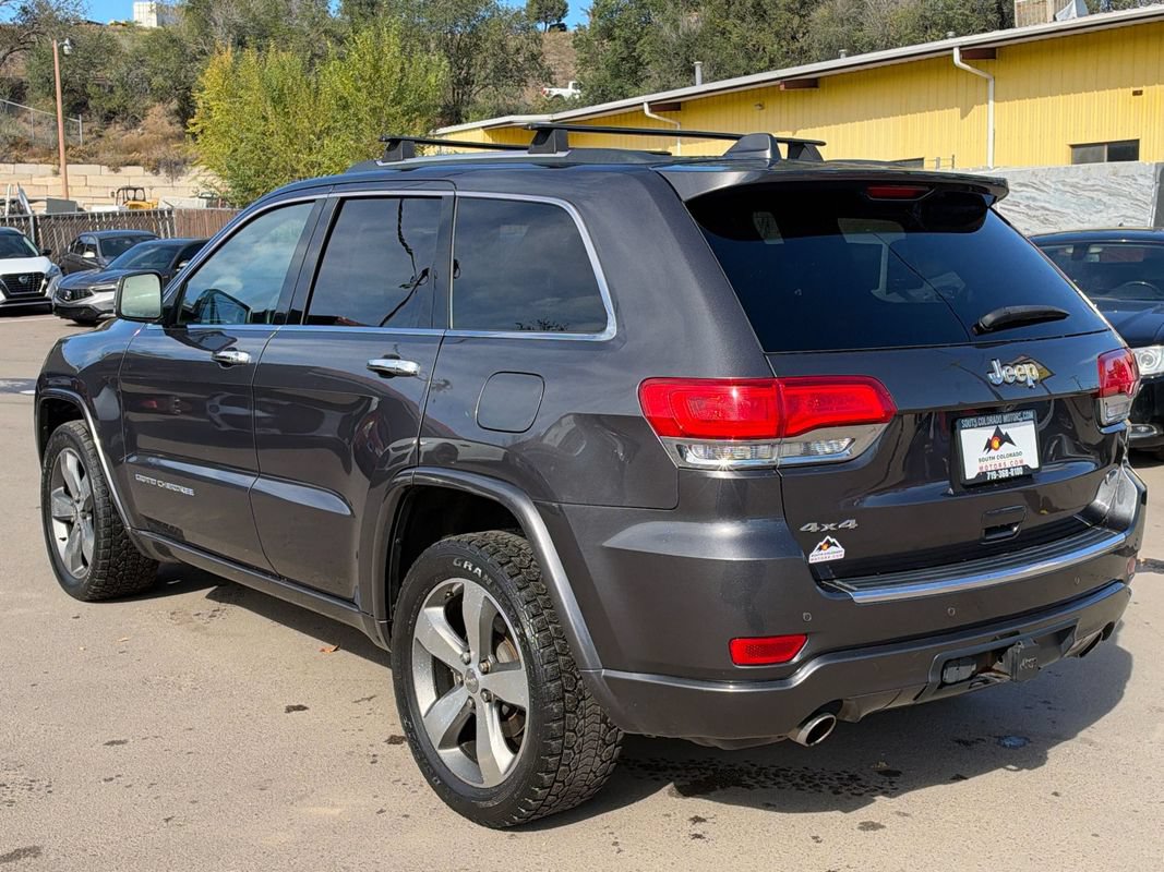 Used 2016 Jeep Grand Cherokee Overland w/ Advanced Technology Group AWD/4WD image 5