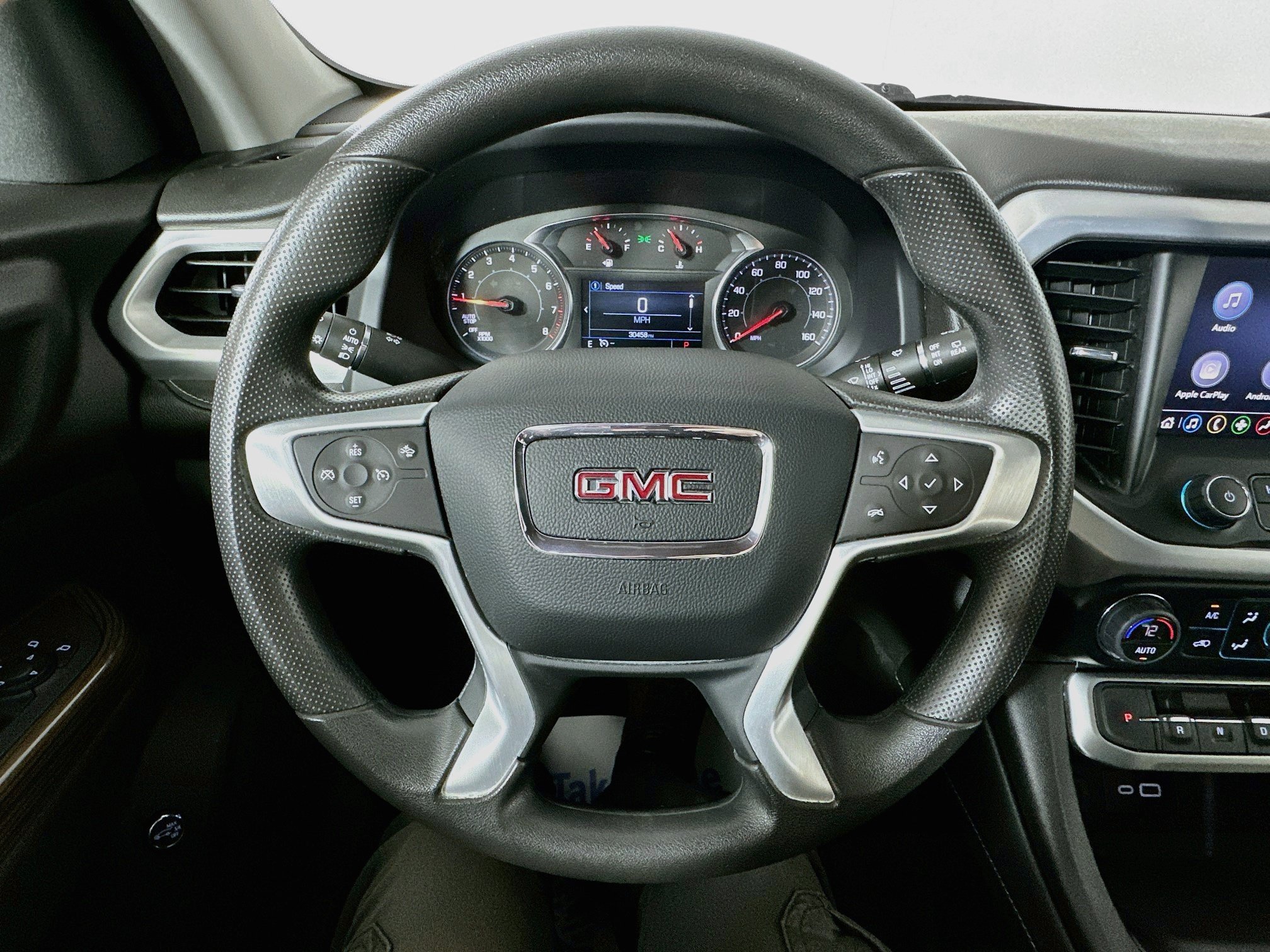 Used 2023 GMC Acadia SLE w/ Driver Convenience Package FWD image 11