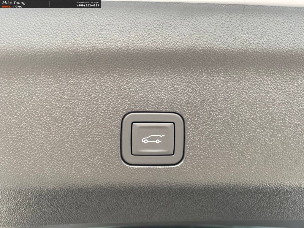 New 2026 GMC Yukon XL Denali Ultimate w/ LPO, Floor Liner Package AWD/4WD image 6