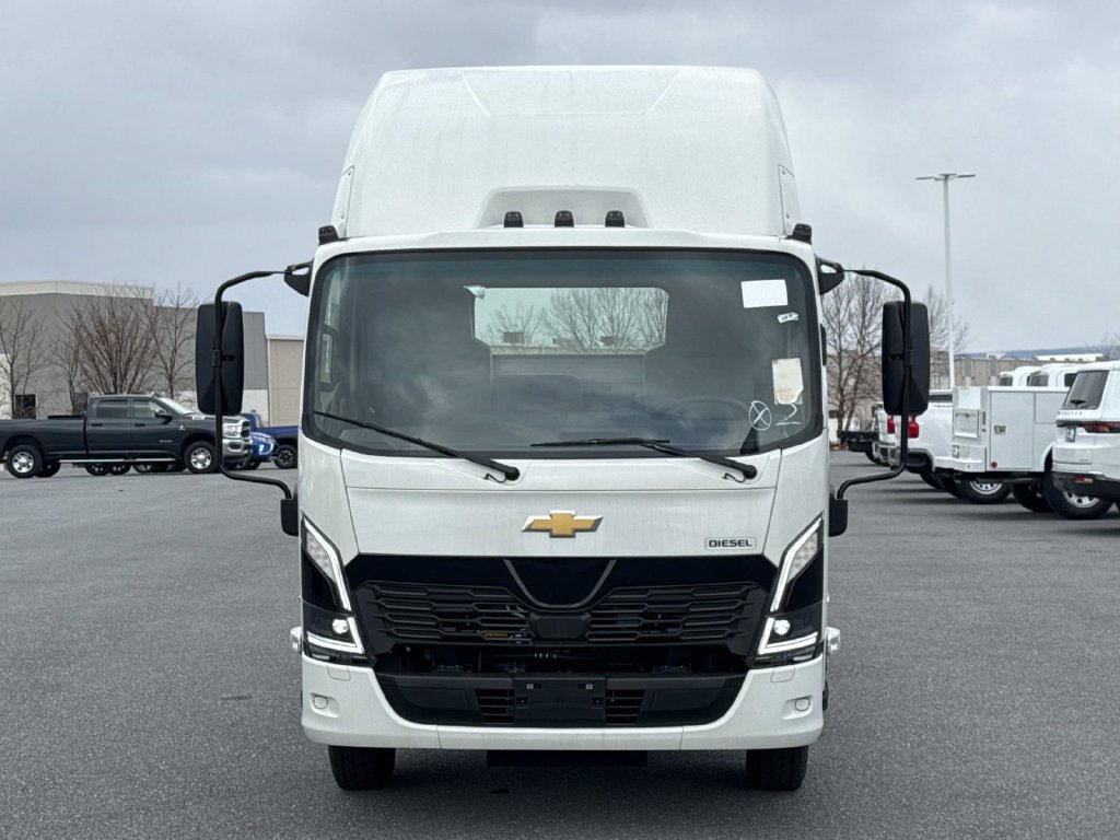 New 2025 Chevrolet Low Cab Forward 4500 XD RWD image 15