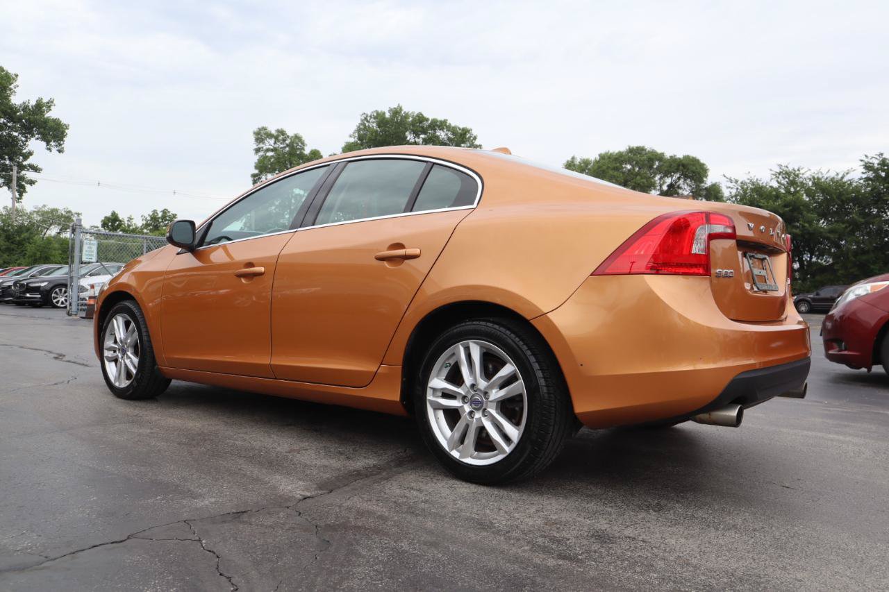 Used 2012 Volvo S60 T5 FWD image 3